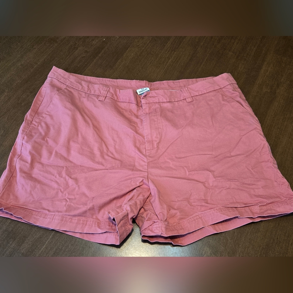 Magellan Pink Khaki Bermuda Shorts